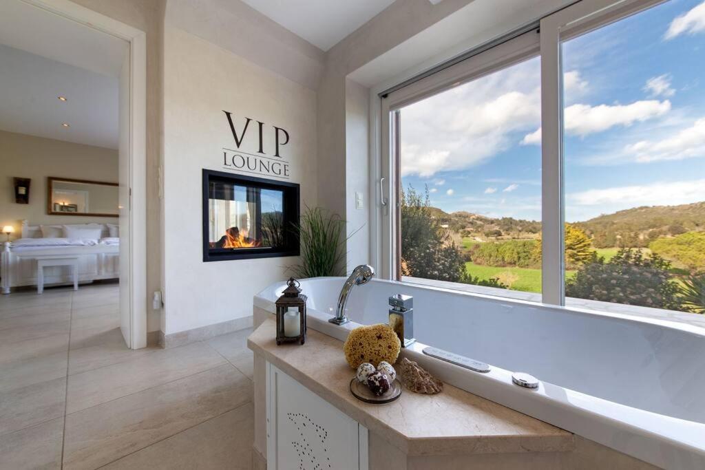 Wellnatura Mit Sauna, Kamine, Badewanne Vakantiehuis